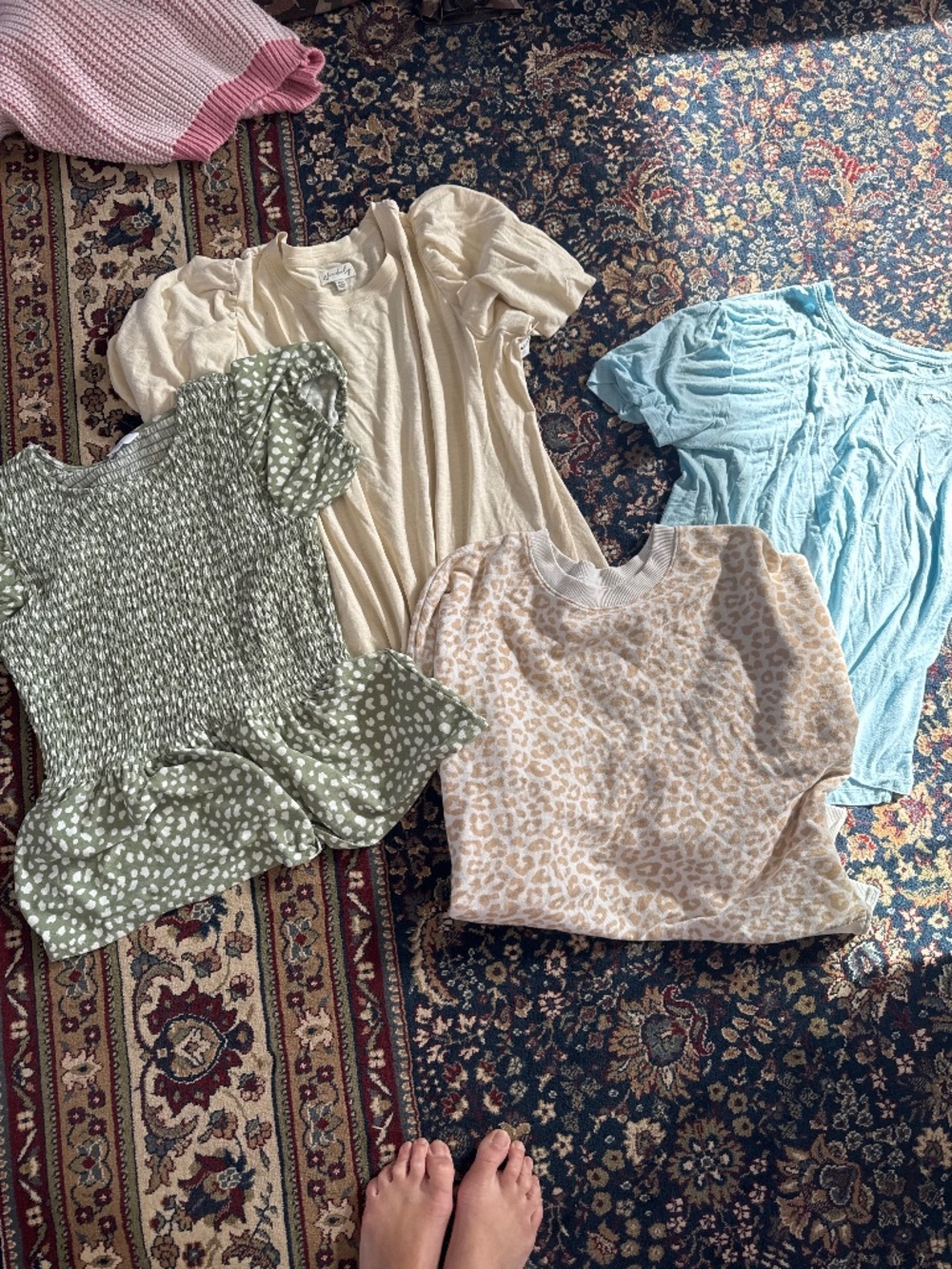 Wemons med top bundle 4 items